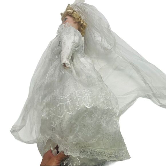 Bride Porcelain Doll - Picture 5 of 9